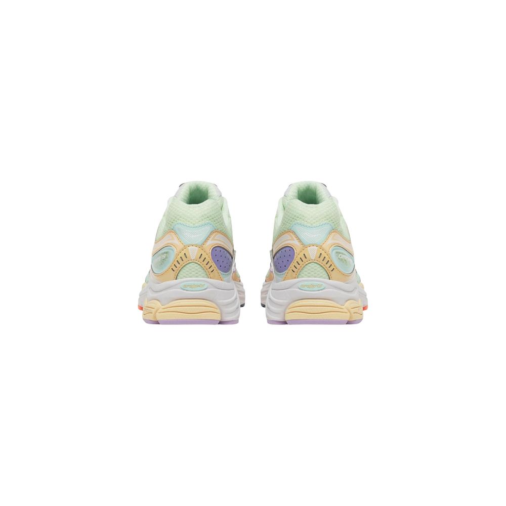 Saucony Grüne synthetische Sportschuhe