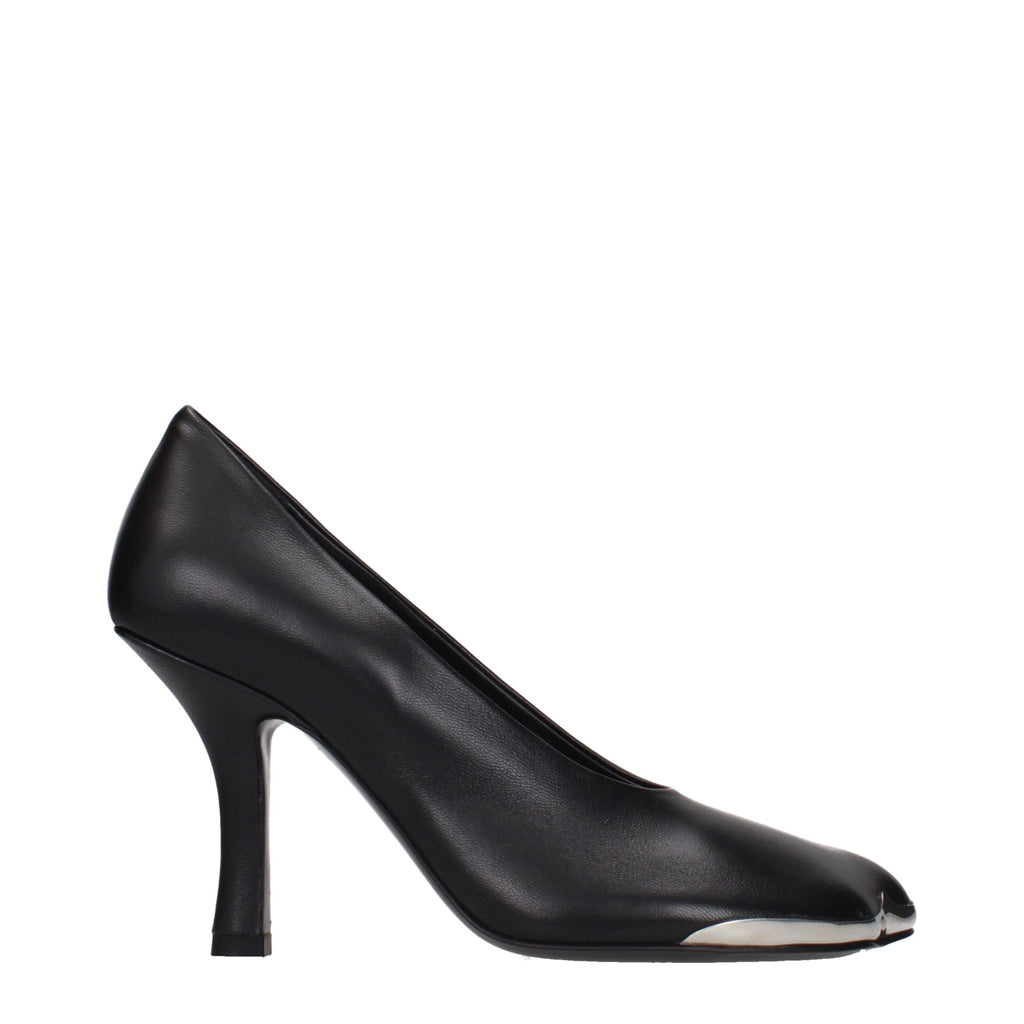 Burberry Schwarze Leder Pumps mit hohem Absatz
