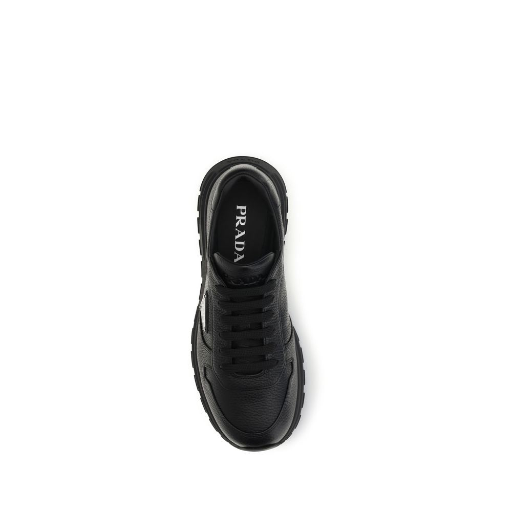 Prada Schwarze Sneaker aus Polyester für sportliche Looks