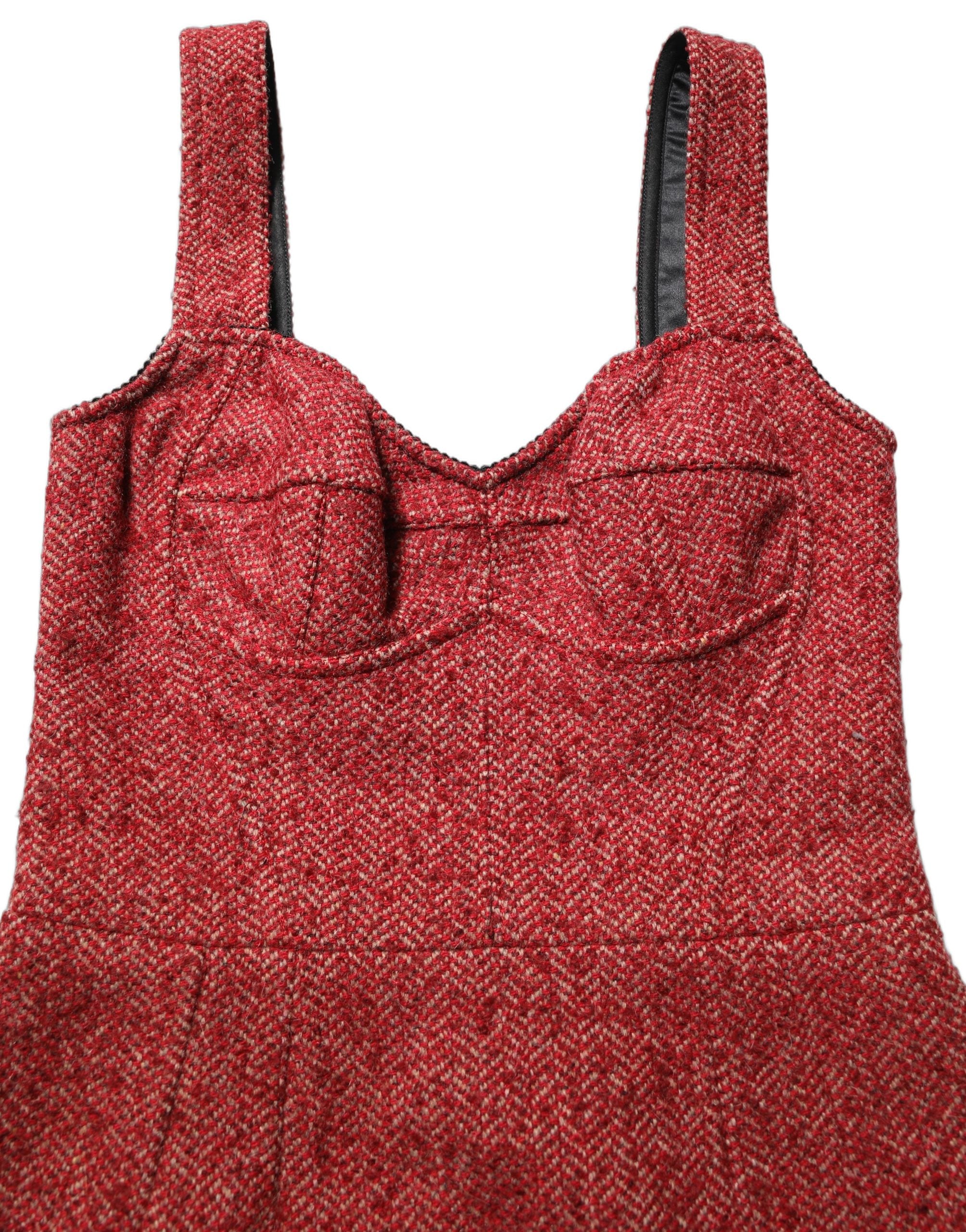 Dolce & Gabbana Mehrfarbiges Tweed-Kleid im Babydoll-Stil mit Gürtel, Mini-Länge