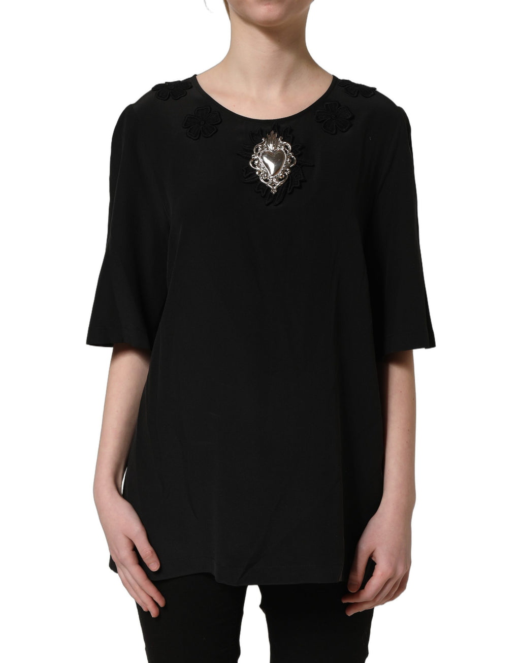 Dolce & Gabbana Schwarze Seidenbluse mit Herz-Applikation und Blumenmuster