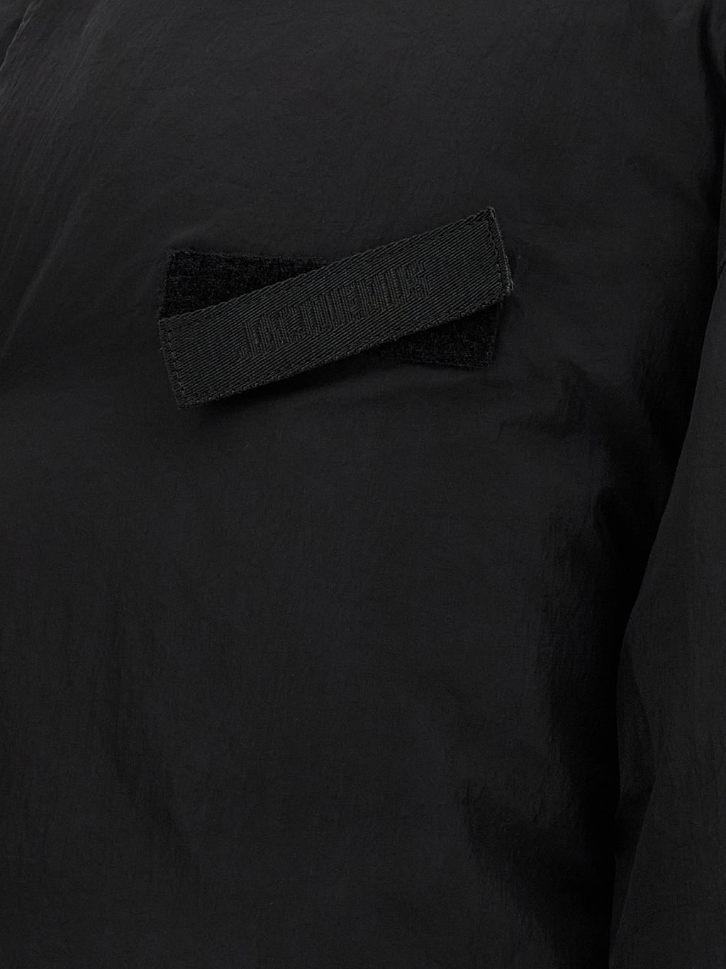 Jacquemus Schwarze Polyamid-Jacke in voller Länge