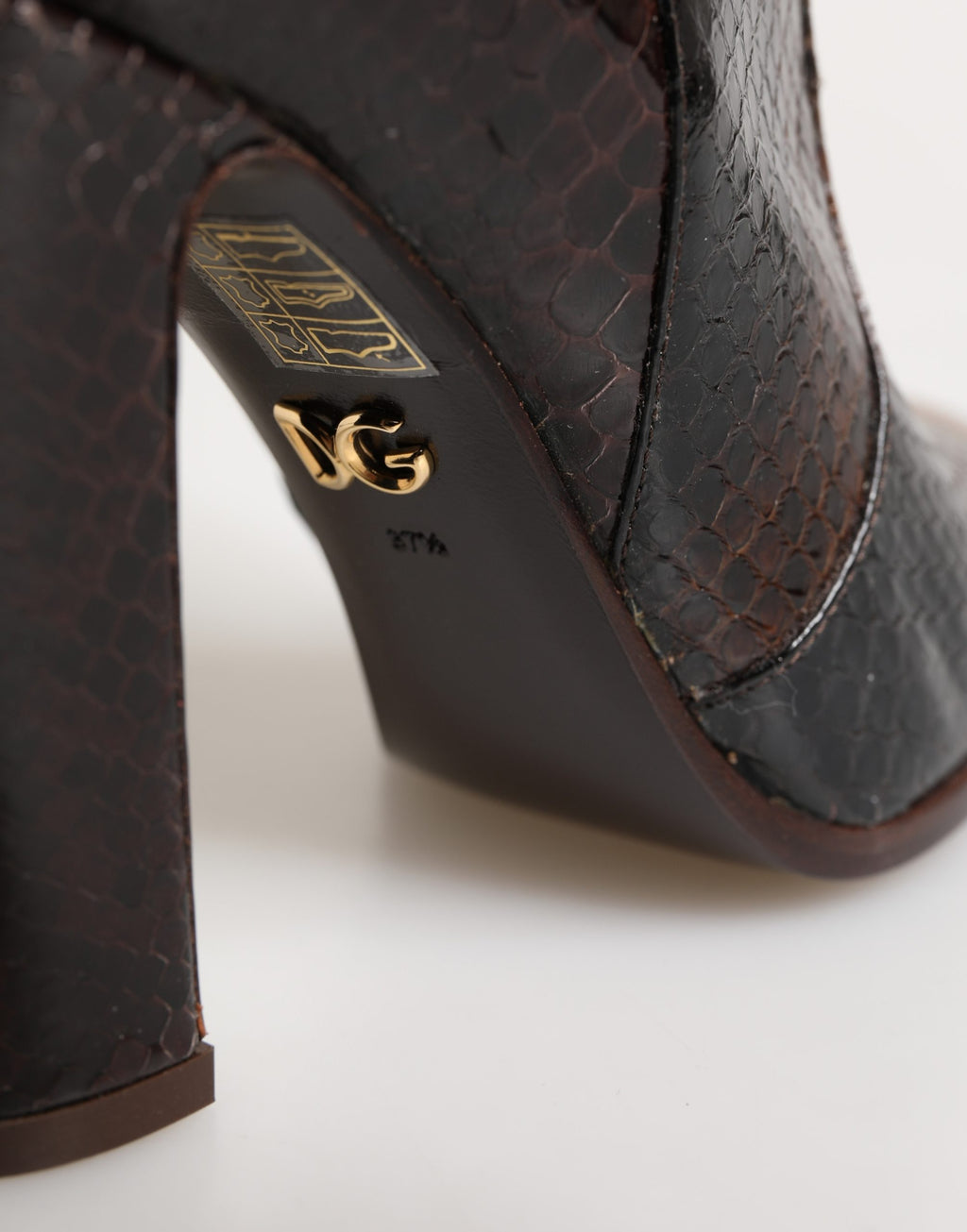 Dolce & Gabbana Braune Kniehohe Stiefel aus exotischem Leder