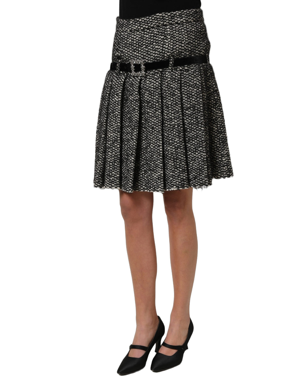 Dolce & Gabbana Minirock aus Tweed in Schwarz-Weiß mit hoher Taille und Falten