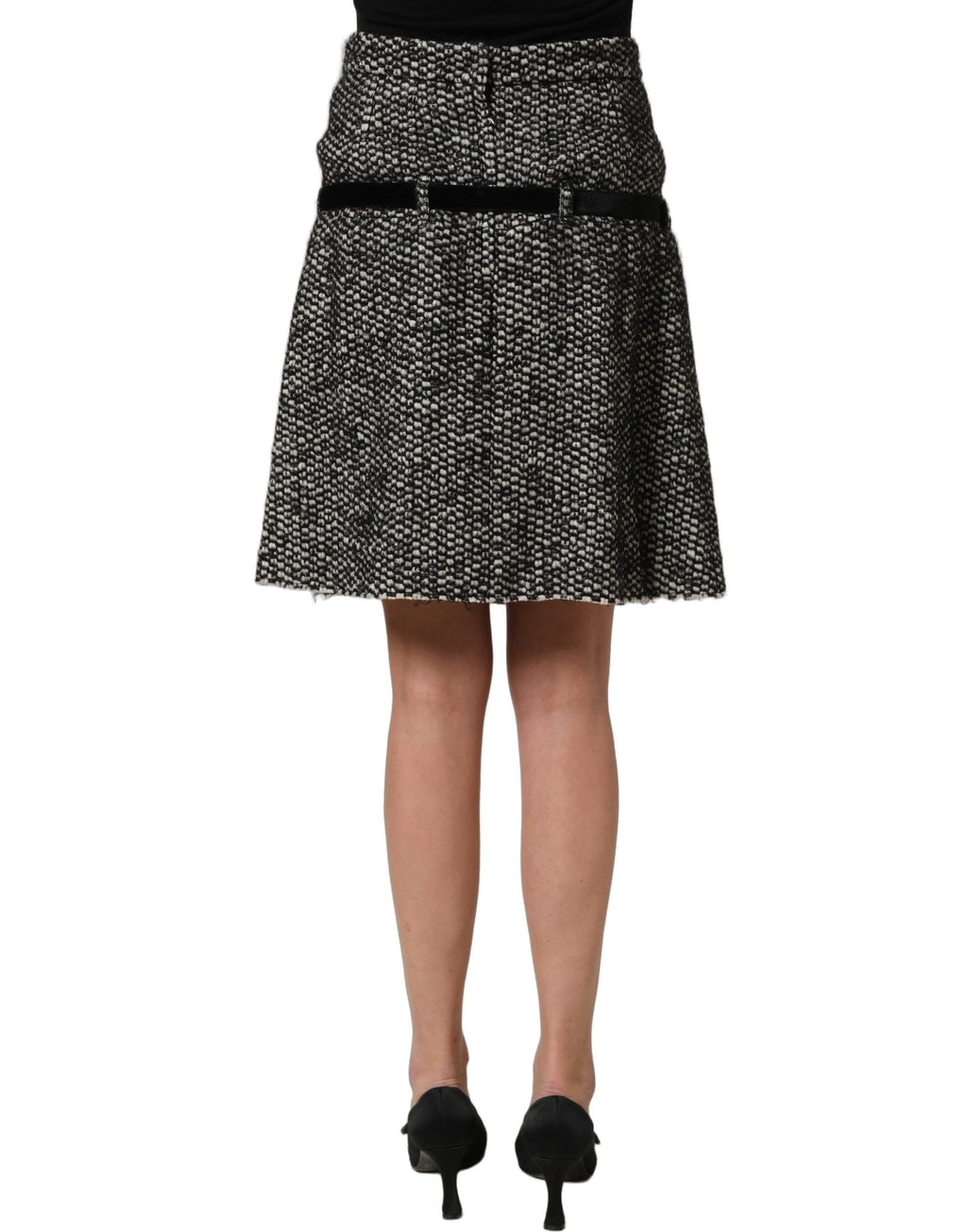 Dolce & Gabbana Minirock aus Tweed in Schwarz-Weiß mit hoher Taille und Falten