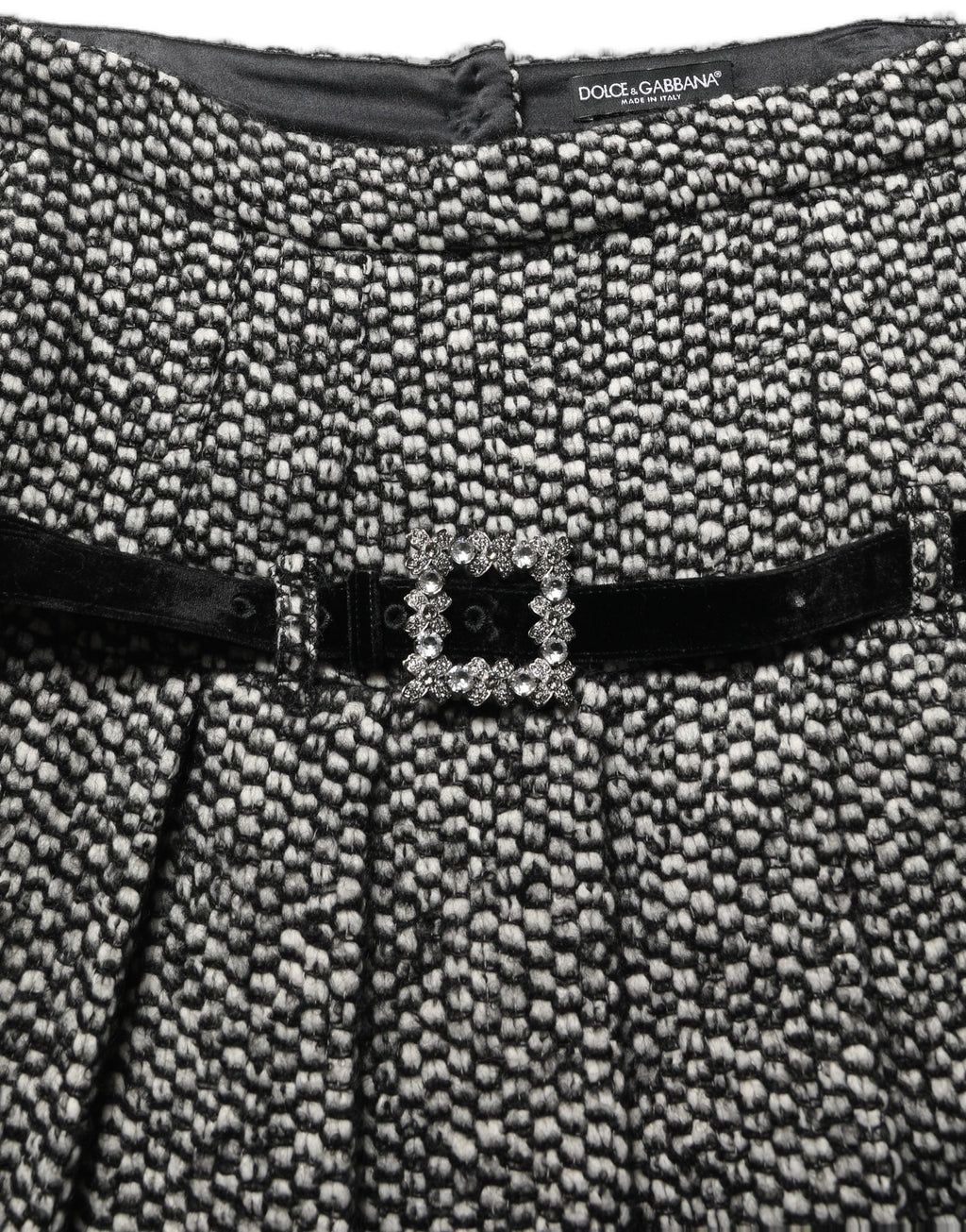 Dolce & Gabbana Minirock aus Tweed in Schwarz-Weiß mit hoher Taille und Falten