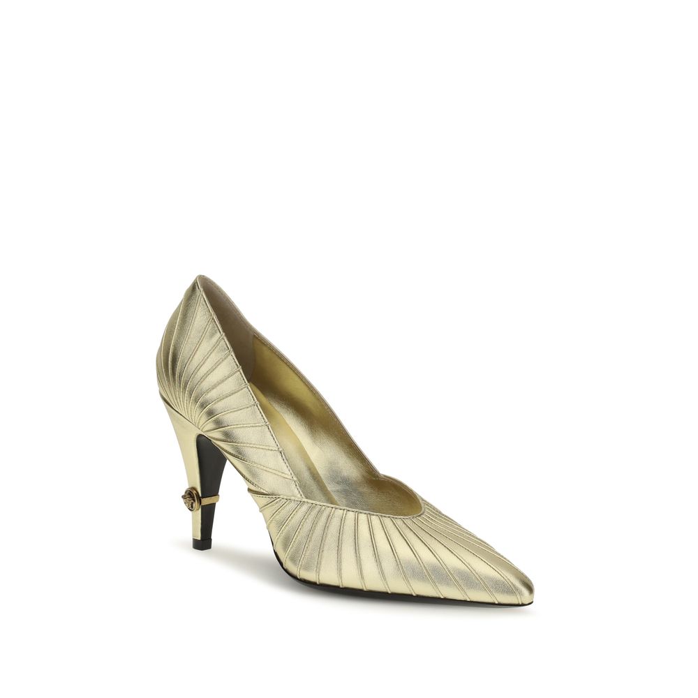 Versace Pumps aus goldenem Kalbsleder Bos Taurus mit hohem Absatz