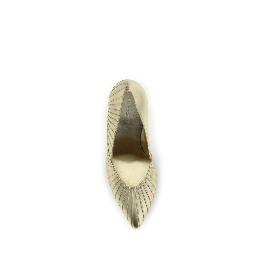 Versace Pumps aus goldenem Kalbsleder Bos Taurus mit hohem Absatz