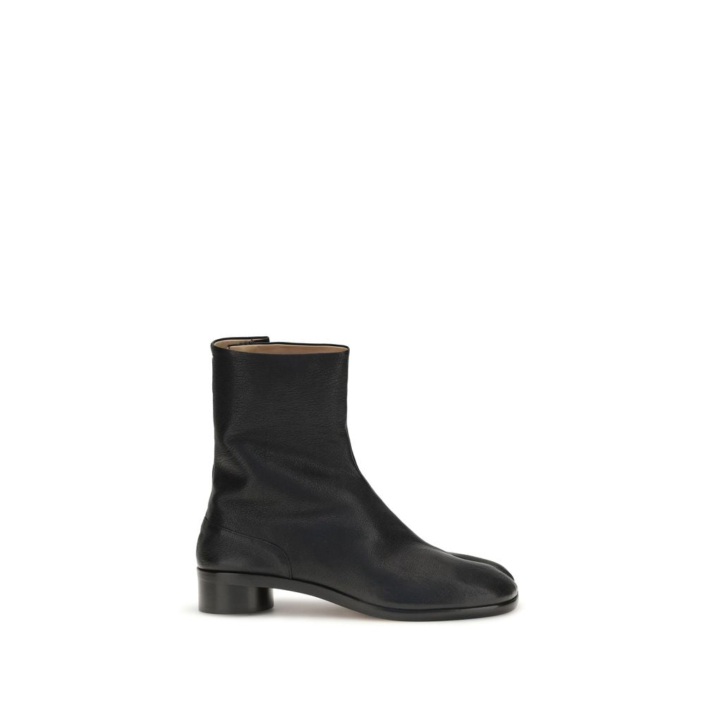 Maison Margiela Schwarze Ankle Boots aus Kalbsleder Bos Taurus