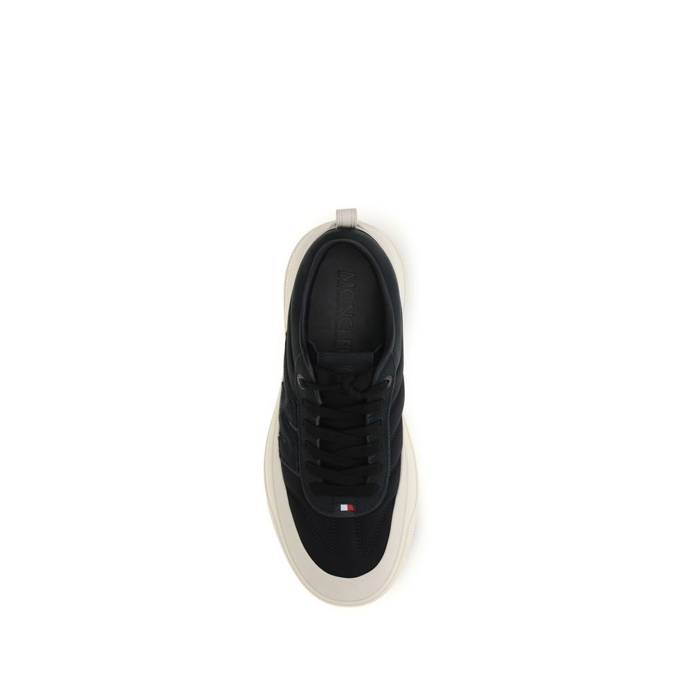 Moncler Schwarze Bos Taurus Kalbsleder Sneaker
