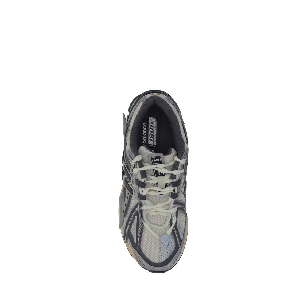 New Balance Silberne Stoff-Sneaker im Athletic-Stil