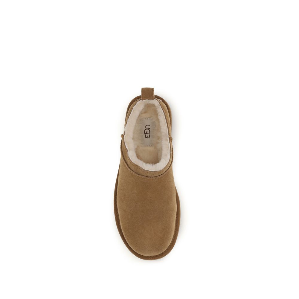 UGG Braune Wildleder-Mules