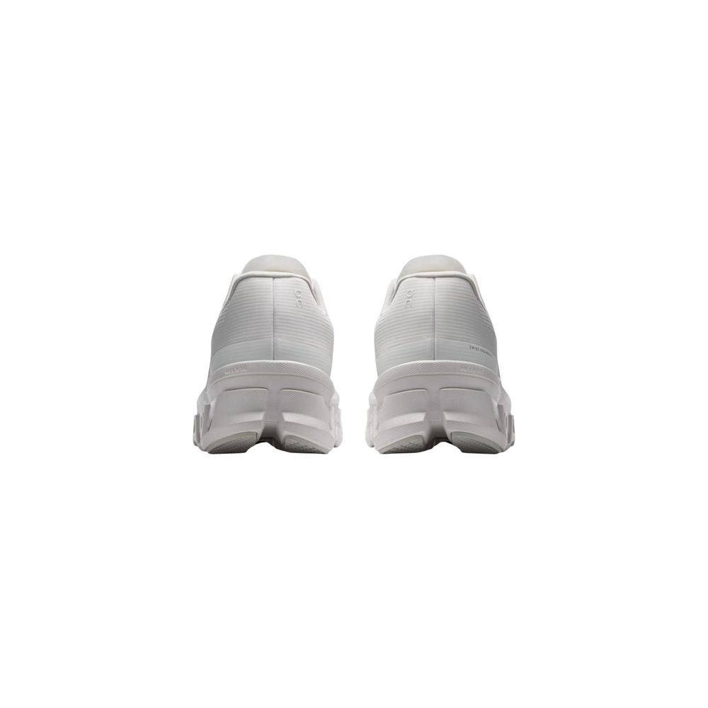 On Running Weiße synthetische Sportsneakers
