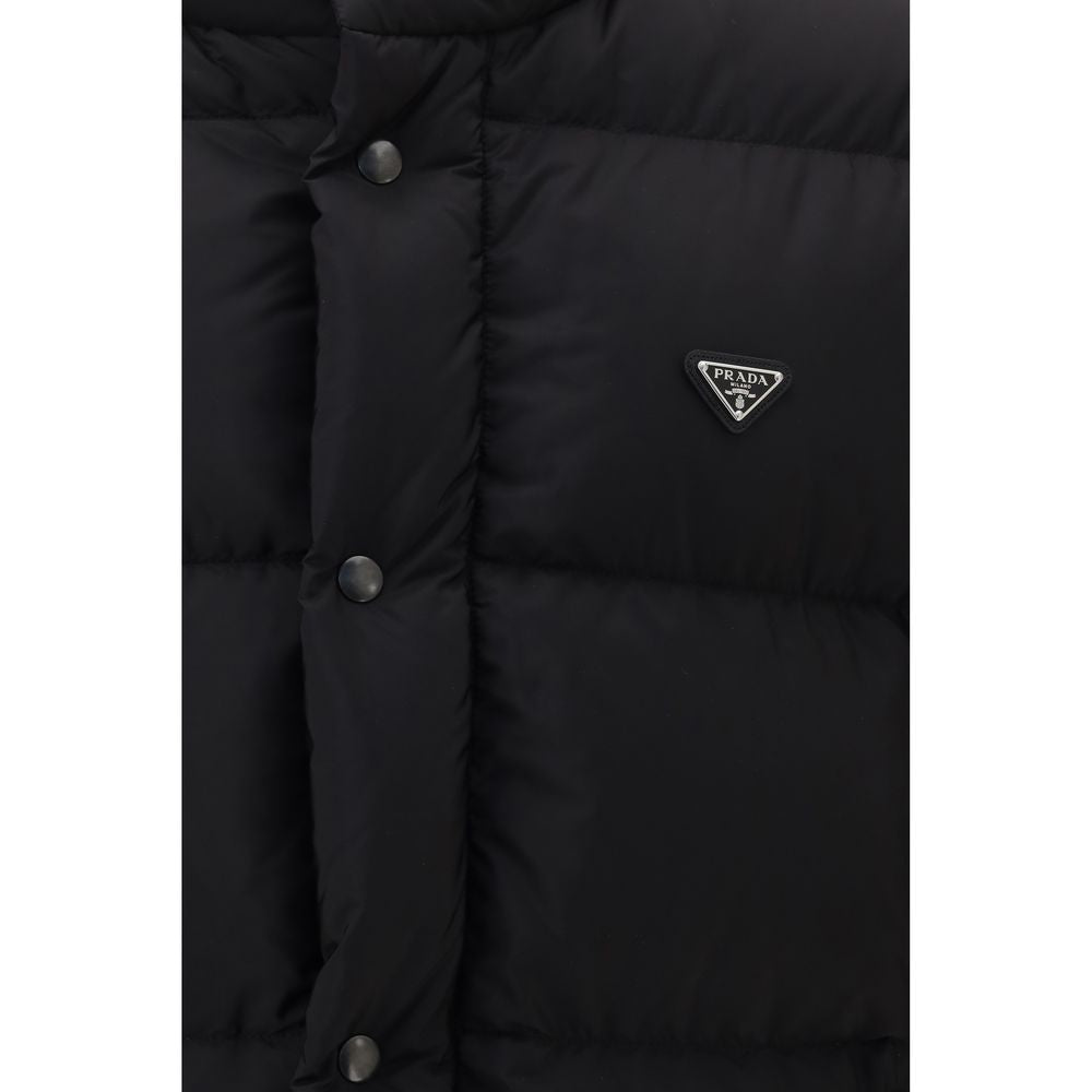 Prada Schwarze Daunenjacke aus Gänsedaunen, durchgehend