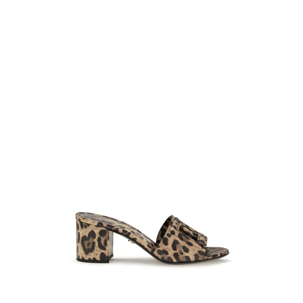 Dolce & Gabbana Beige Kalbsleder Bos Taurus Mules