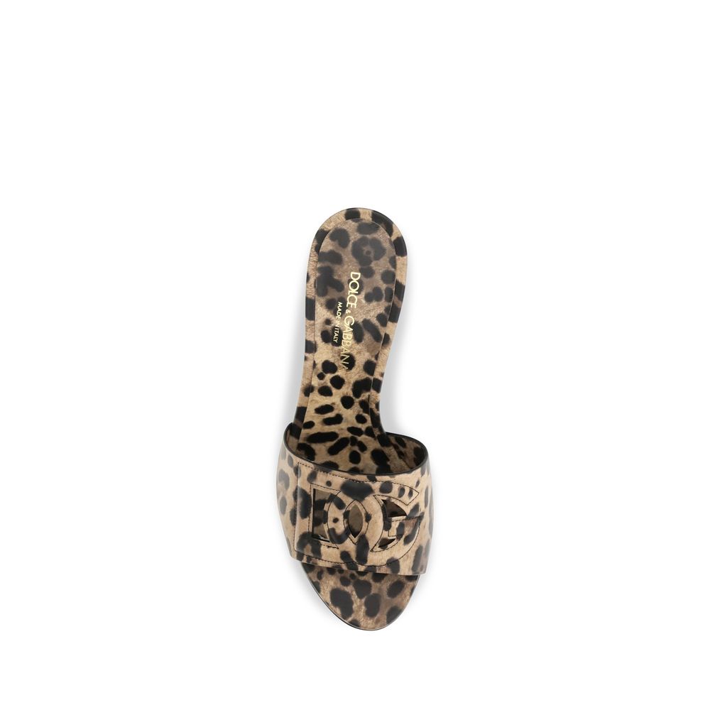 Dolce & Gabbana Beige Kalbsleder Bos Taurus Mules