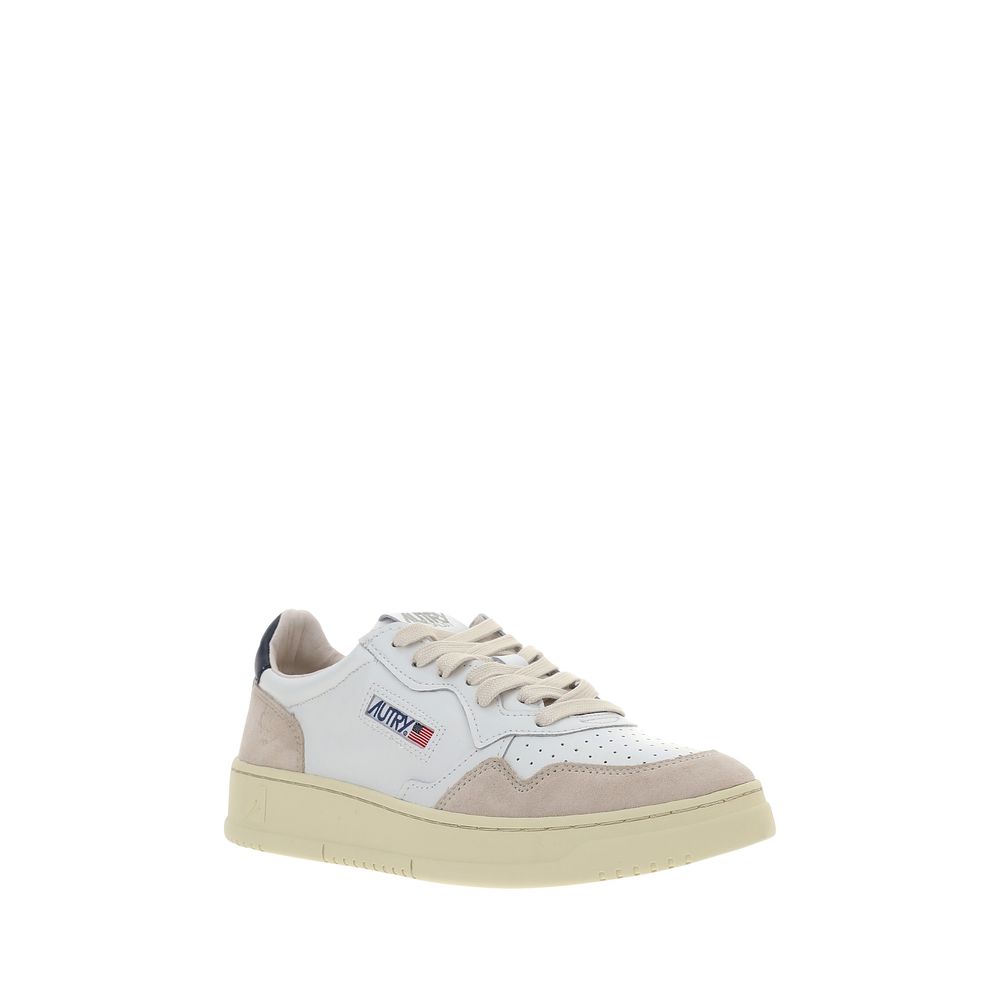 Autry Weiße Kalbsleder Bos Taurus Athletic Sneaker
