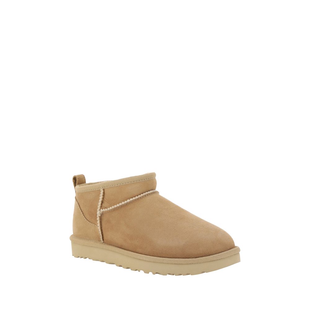 UGG Beige Wildleder-Stiefeletten