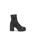 Prada Schwarze Ankle Boots aus Kalbsleder Bos Taurus