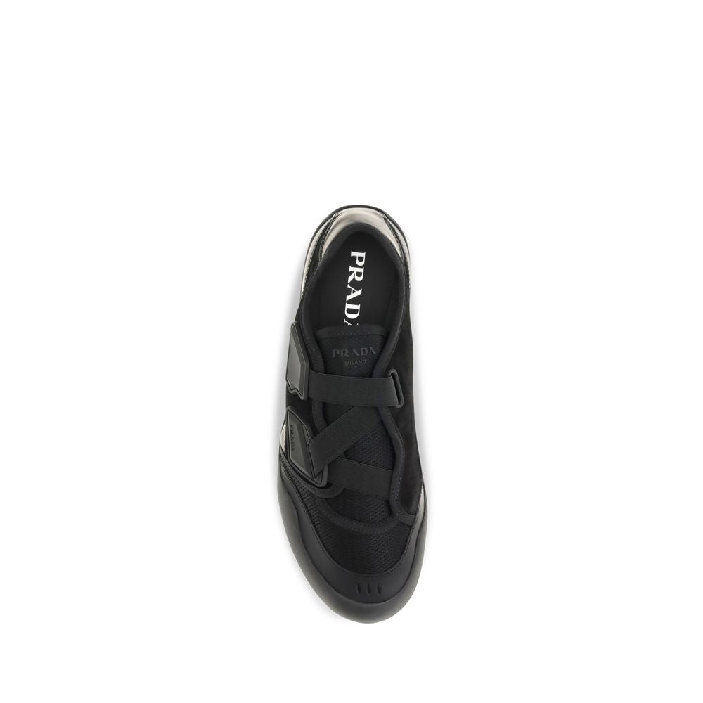 Prada Schwarze Low-Top-Sneaker aus Nylon
