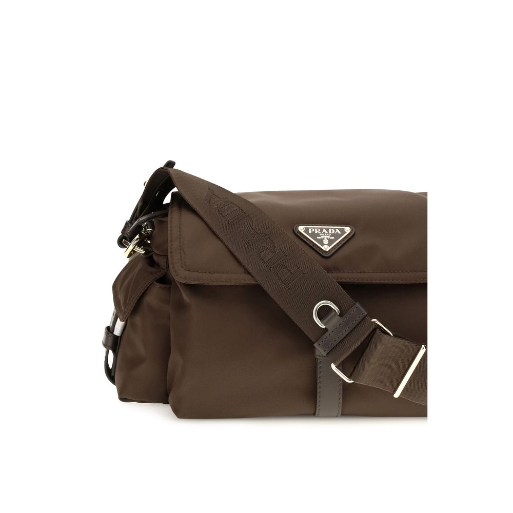 Prada Braune Schultertasche aus recyceltem Polyamid