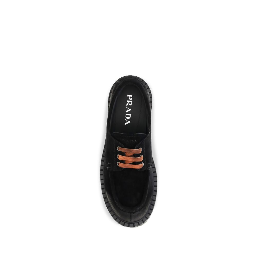 Prada Schwarze Loafer aus Wildleder