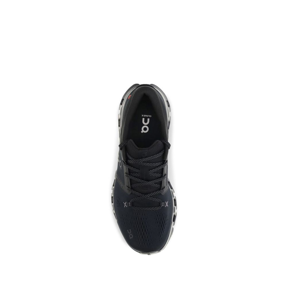 ON Schwarze Stoff-Sneaker