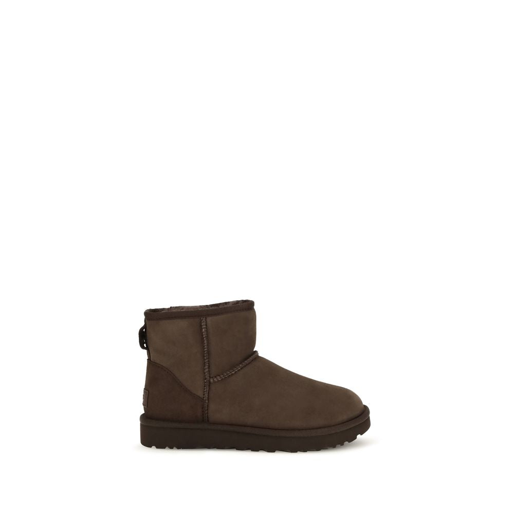 UGG Braune Ankle Boots aus Kalbsleder Bos Taurus