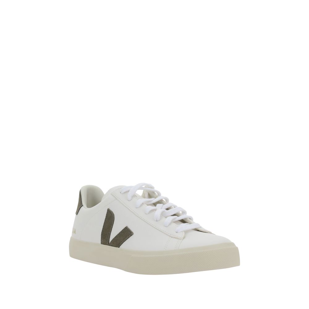 Veja Weiße Low-Top-Sneaker aus Kalbsleder Bos Taurus