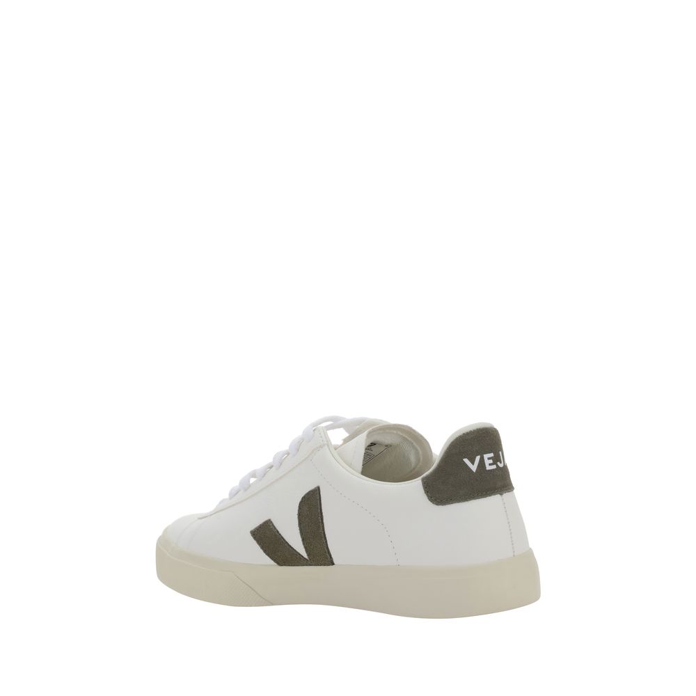Veja Weiße Low-Top-Sneaker aus Kalbsleder Bos Taurus
