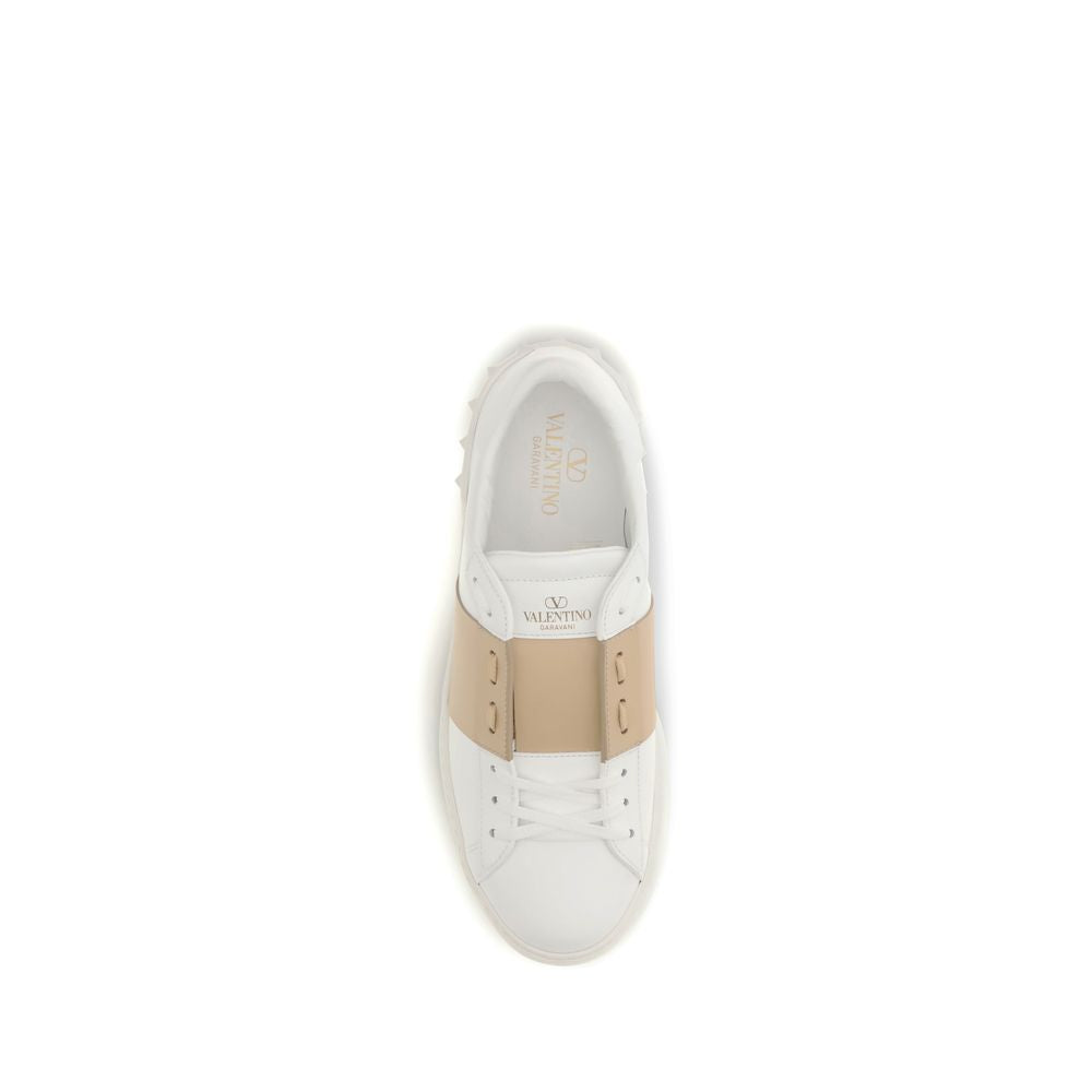 Valentino Garavani Weiße Low-Top-Sneaker aus Kalbsleder Bos Taurus