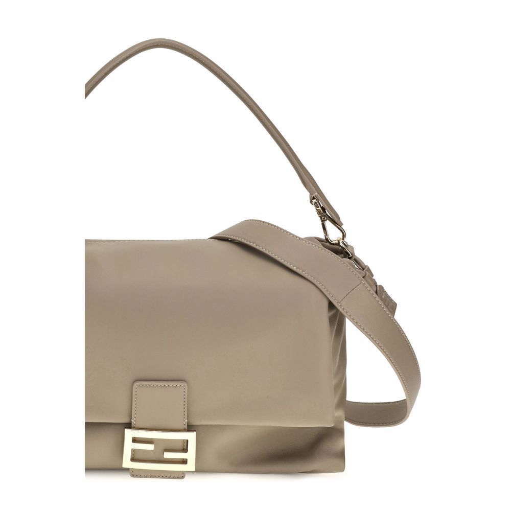 Fendi Beige Kalbsleder Bos Taurus Schultertasche