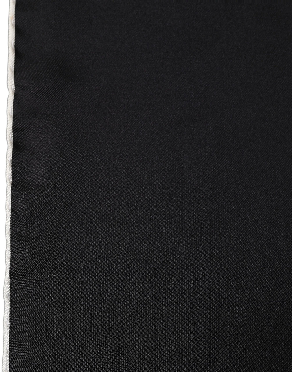 Dolce & Gabbana Herren Schwarzes Seiden Einstecktuch Foulard Schal
