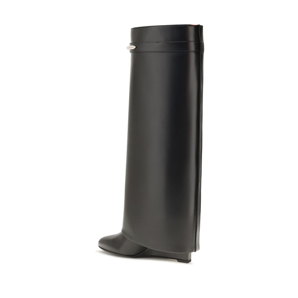 Givenchy Schwarze Bos Taurus Kalbsleder-Stiefel