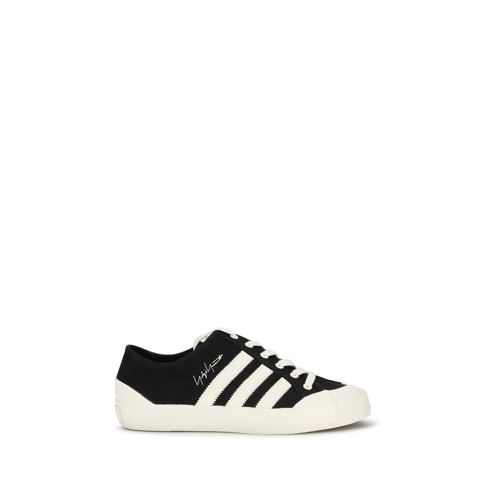 Y-3 Schwarze Stoff-Sneaker mit niedrigem Schaft
