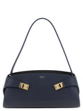 Ferragamo Schultertasche aus blauem Kalbsleder