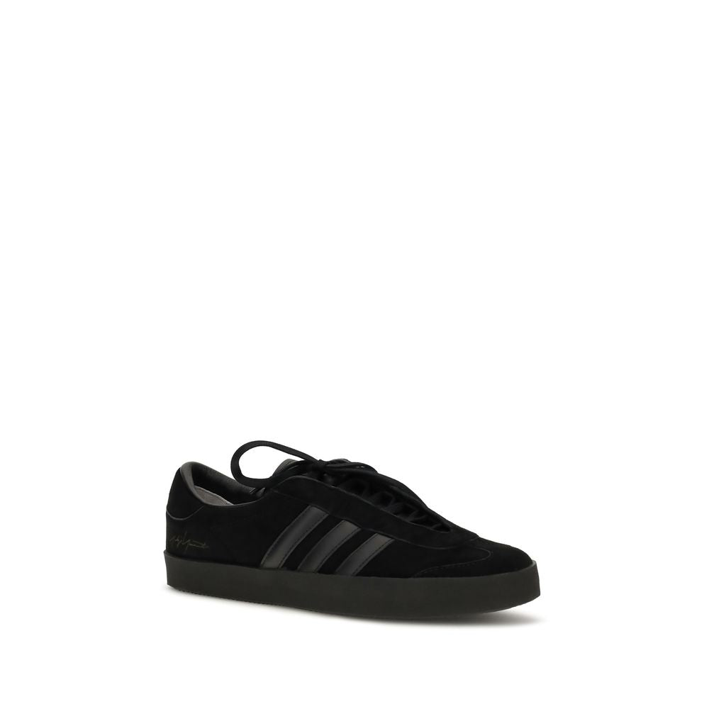 Y-3 Schwarze Bos Taurus Kalbsleder Sneaker