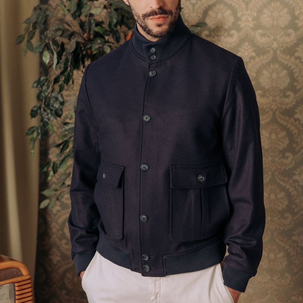 Autore Blauer Bomber aus reiner Schurwolle