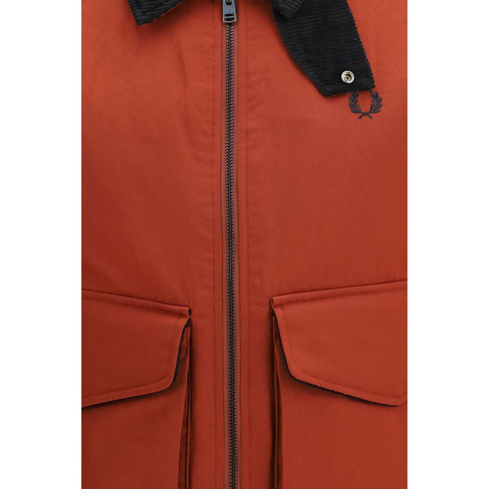 Fred Perry Rote Jacke aus recyceltem Polyamid in voller Länge