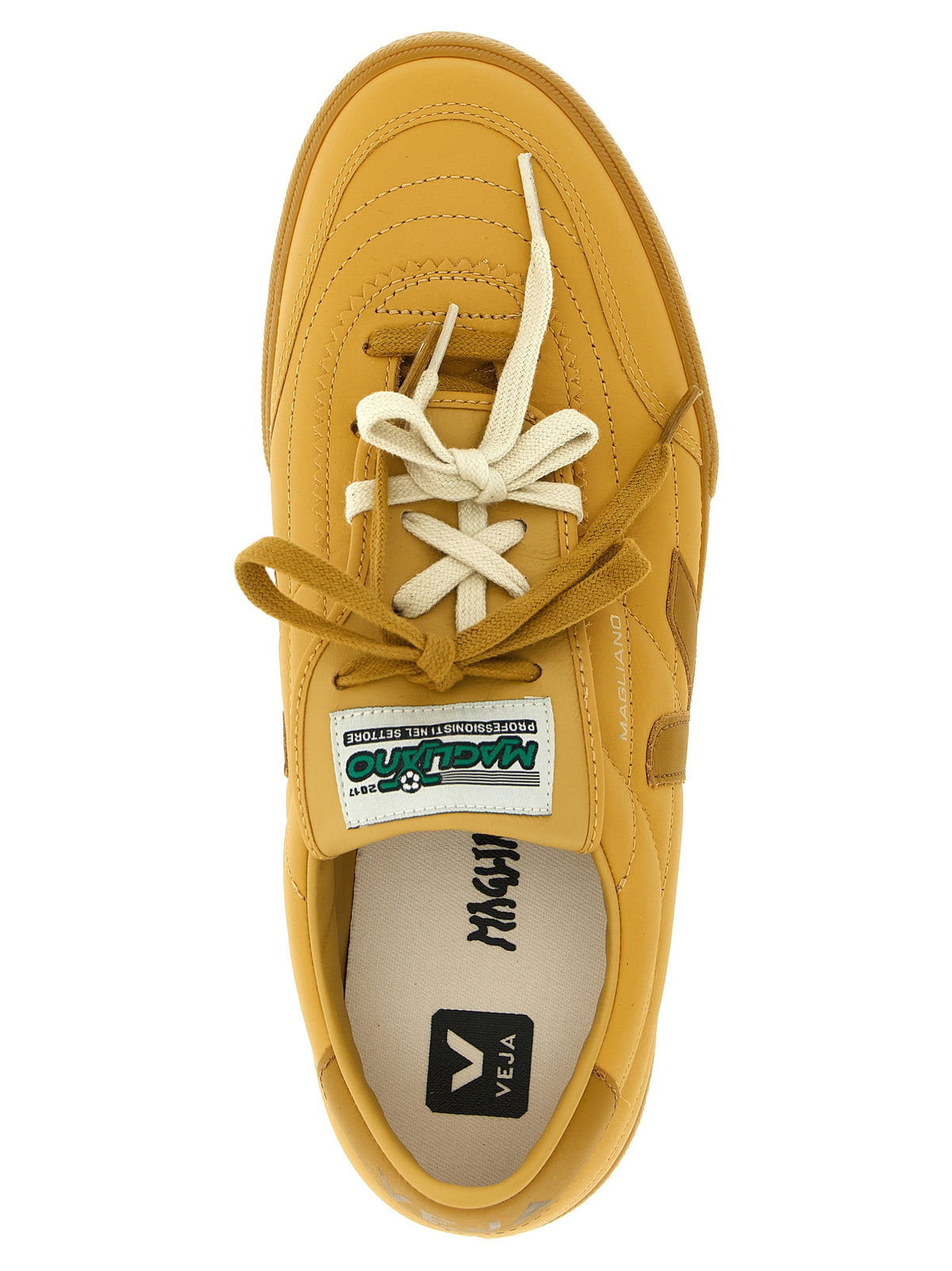 Veja Beige Kalbsleder Sneaker