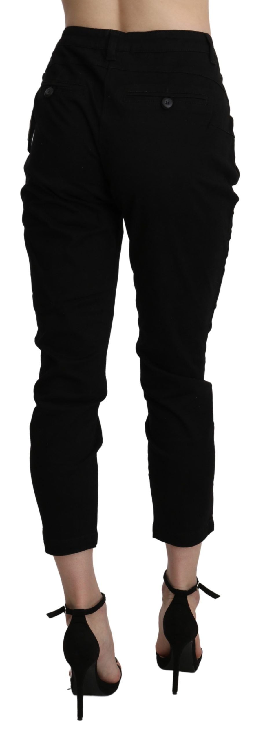 Eight black high-waisted slim-fit cotton capri pants