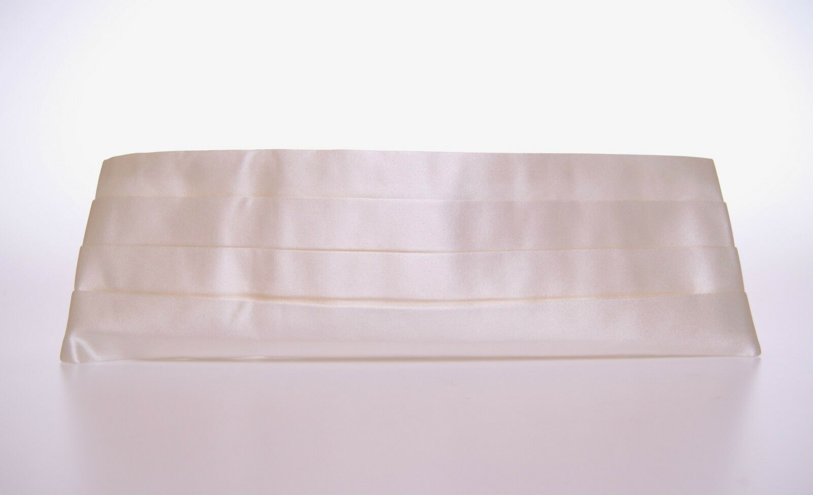 Dolce & Gabbana White Tuxedo Waistcoat Cummerbund with Waist