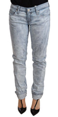 Acht Hellblaue Denim-Hose aus gewaschener Baumwolle mit gefaltetem Saum