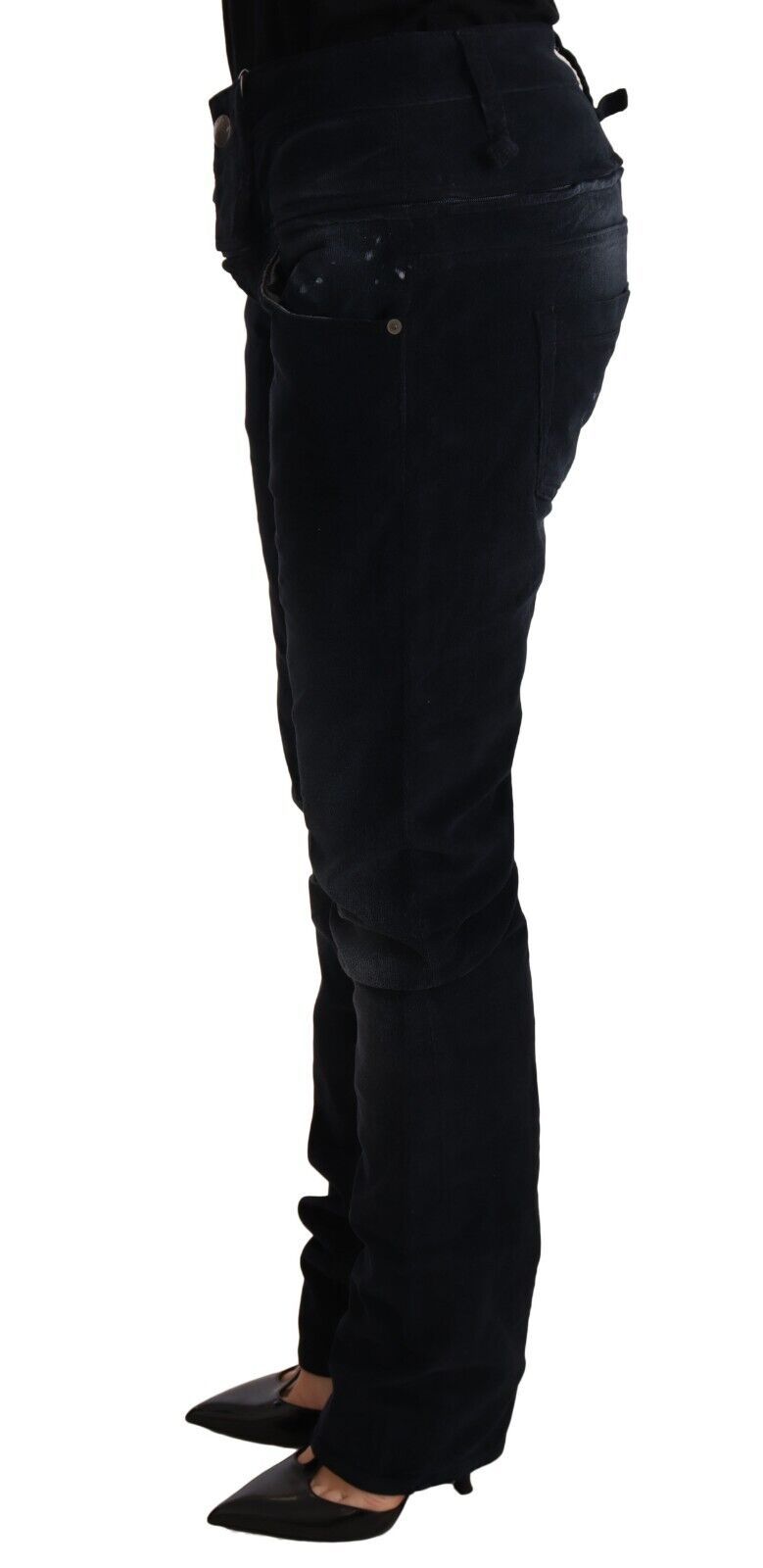 Eight pairs of blue washed cotton denim low-rise loose-fit jeans