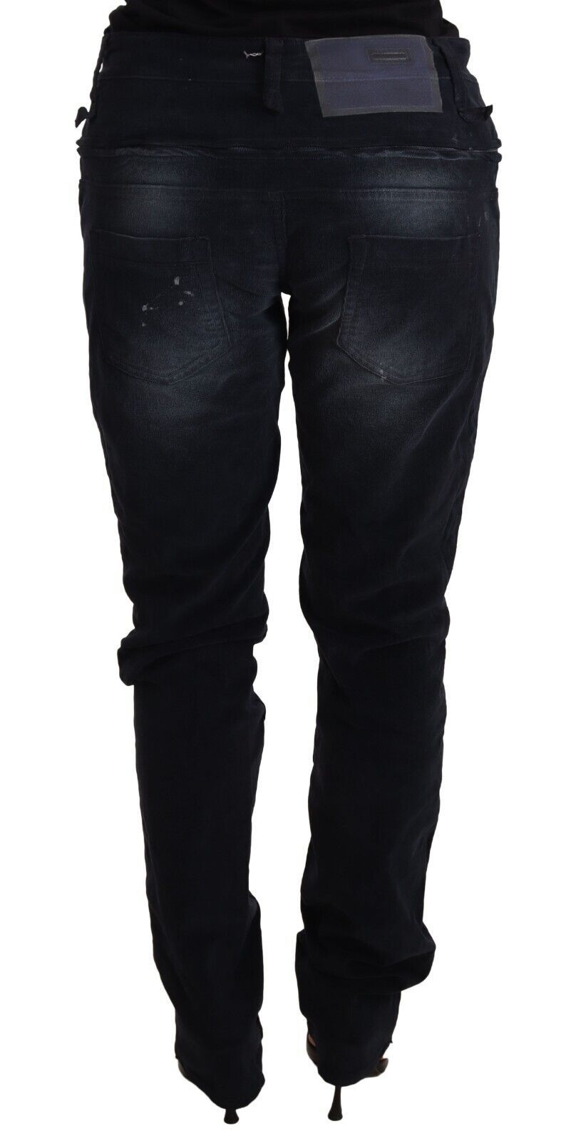 Eight pairs of blue washed cotton denim low-rise loose-fit jeans