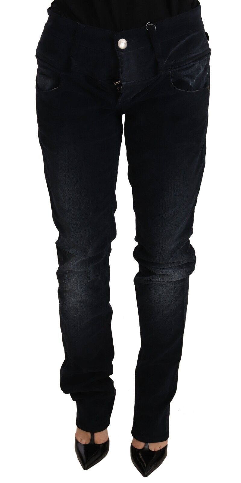 Eight pairs of blue washed cotton denim low-rise loose-fit jeans