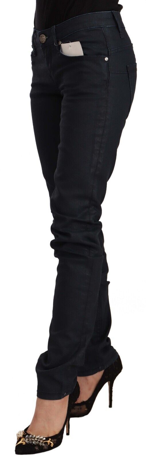 Acht Schwarze Slim Fit Denim Jeans aus Baumwolle mit niedriger Taille