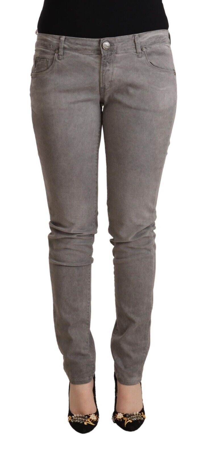 Acht Hellgraue Slim Fit Denim Jeans aus gewaschener Baumwolle
