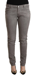 Acht Graue Baumwolljeans mit niedriger Taille und Push-up-Denim