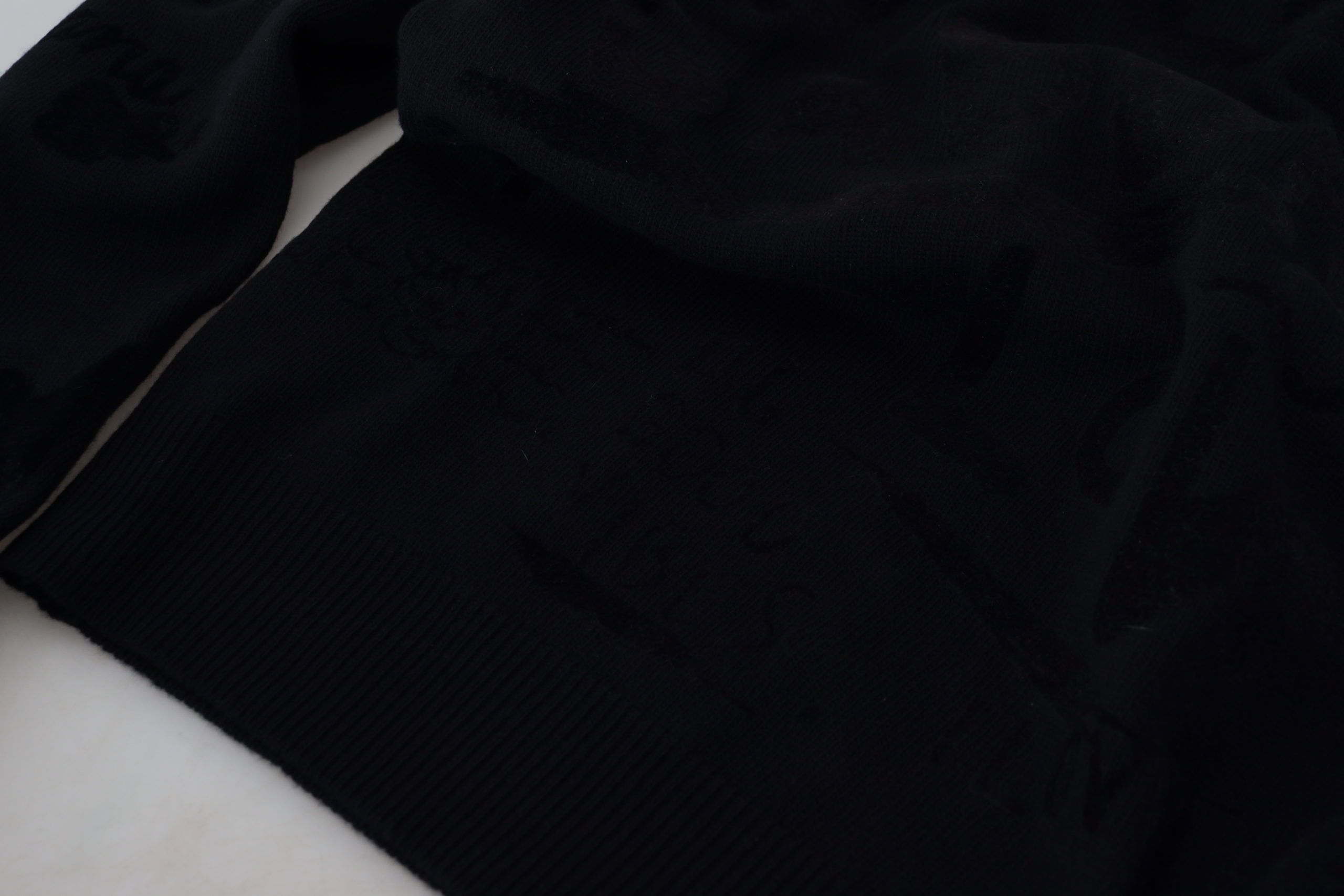 Dolce & Gabbana Black Wool Logo-Pattern Crewneck Sweater